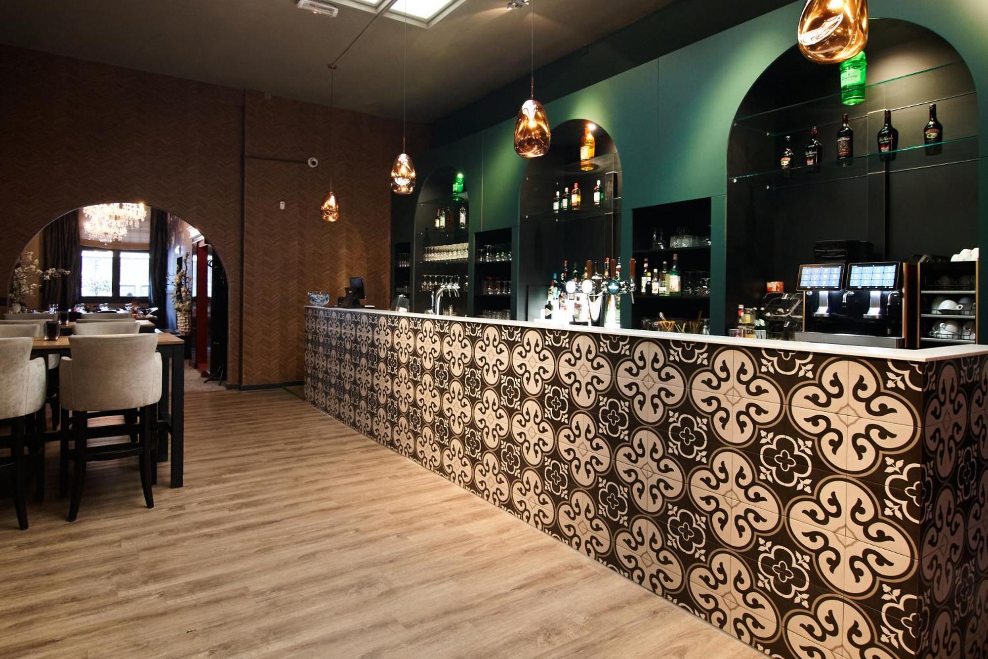 Gasterij Posthuys Hotell Leerdam Exteriör bild